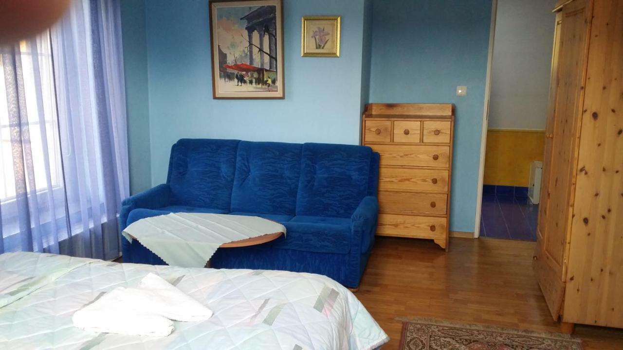 Gosciniec Ella Inn Lipniki Lipniki  Ngoại thất bức ảnh