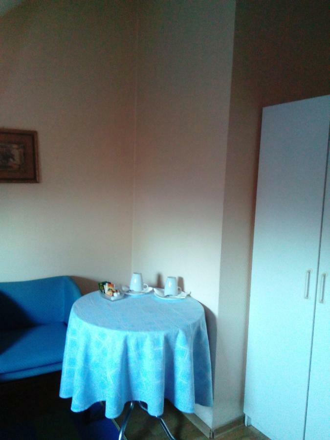 Gosciniec Ella Inn Lipniki Lipniki  Ngoại thất bức ảnh