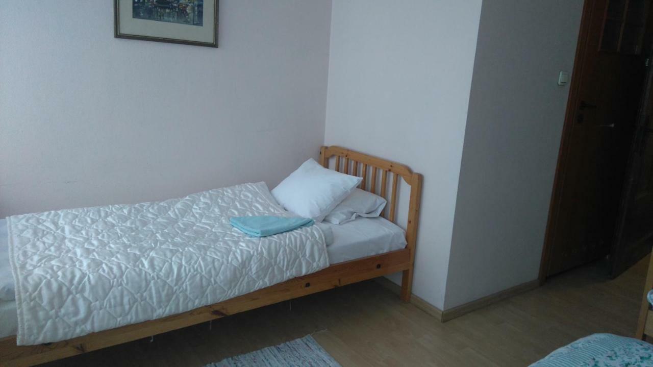 Gosciniec Ella Inn Lipniki Lipniki  Ngoại thất bức ảnh